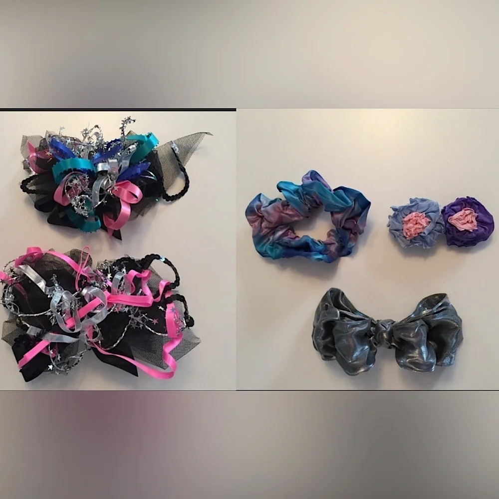 5 pieces of colorful fancy Y2K hair accessories black pink gray purple and blue